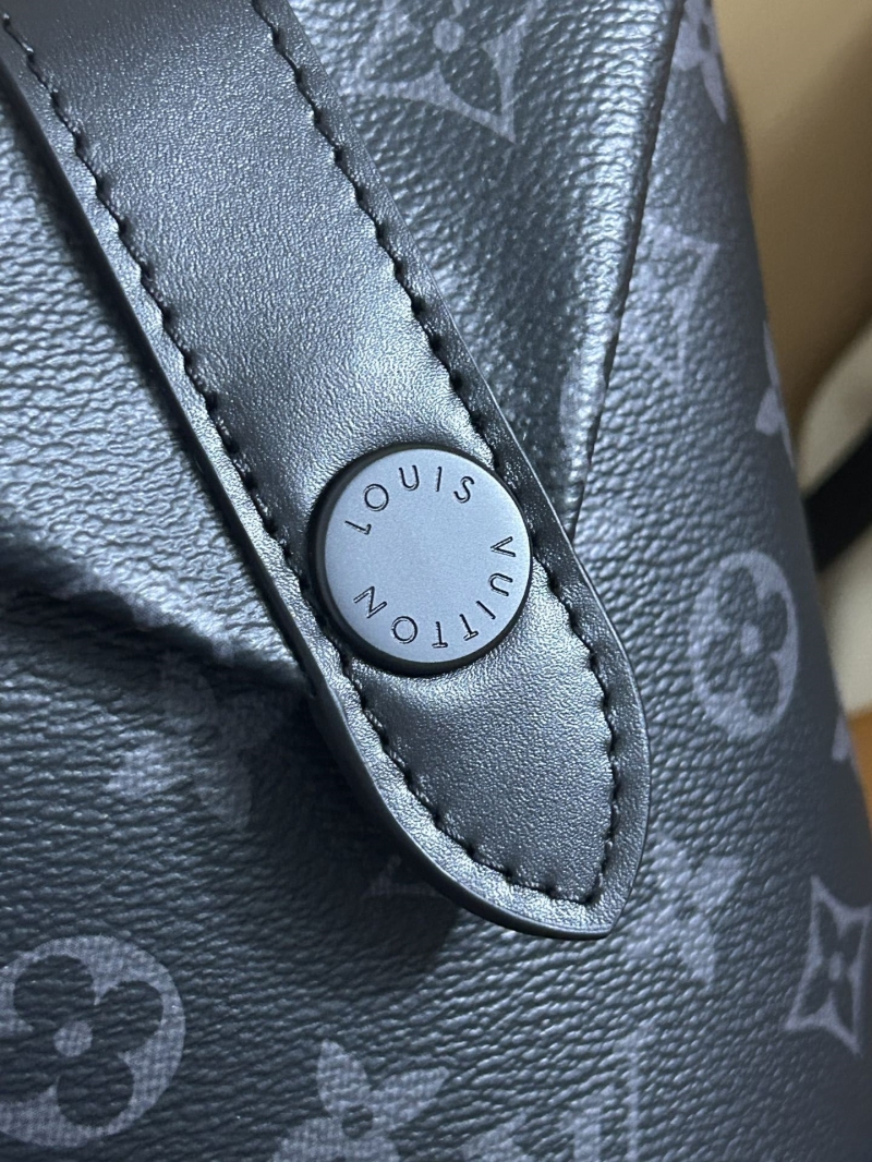 LV Bucket Bags